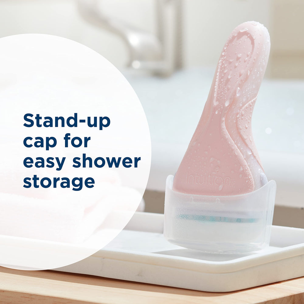 Pivoting head follows curves for precise shaving.