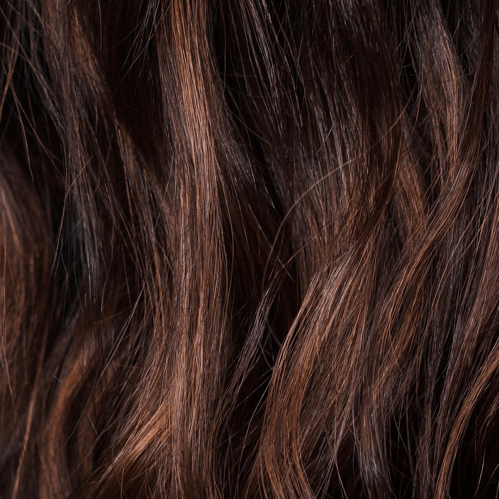 Fade-resistant color display highlights durable shade retention.