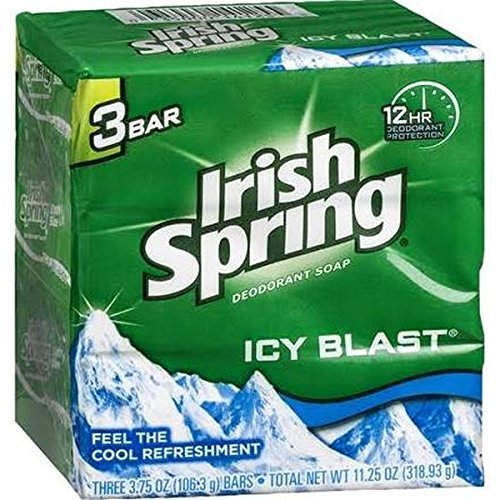 Textura cremosa del jabón Irish Spring Icy Blast para una espuma suave.