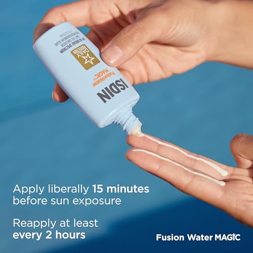 SPF 40 label on Fusion Water MAGIC for daily UV defense