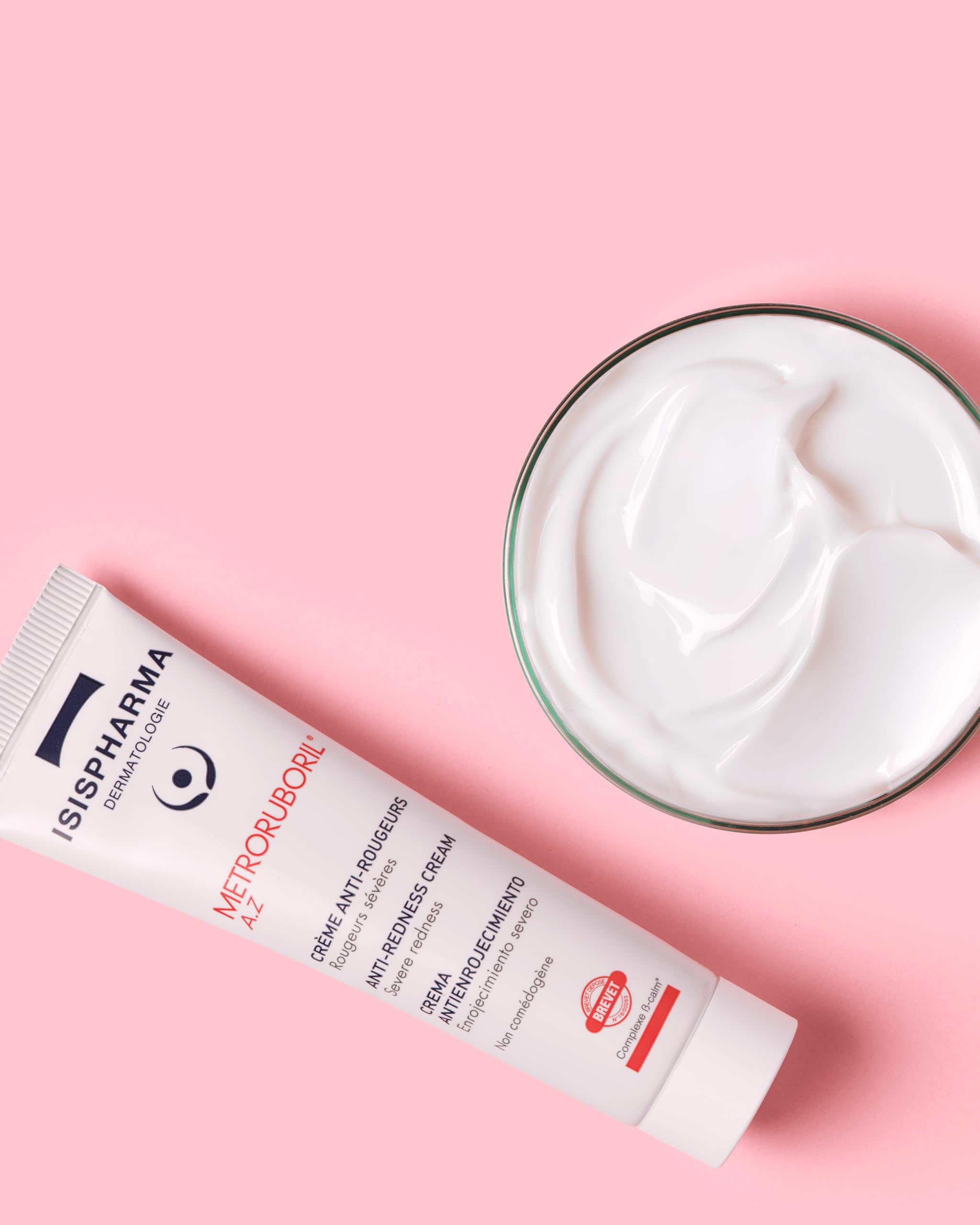 IsisPharma Metroruboril application on hands demonstrates easy pat-on method