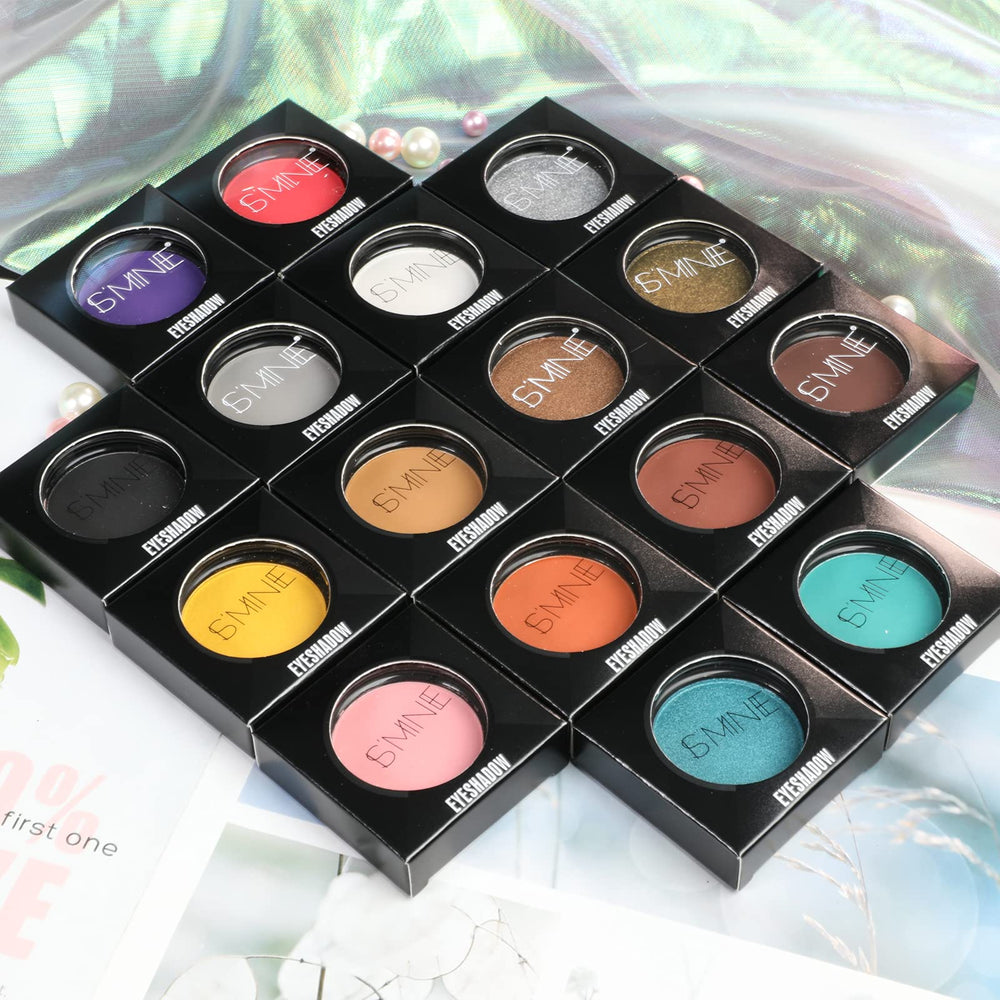 IS'MINE grey eyeshadow glides on smoothly for even color.