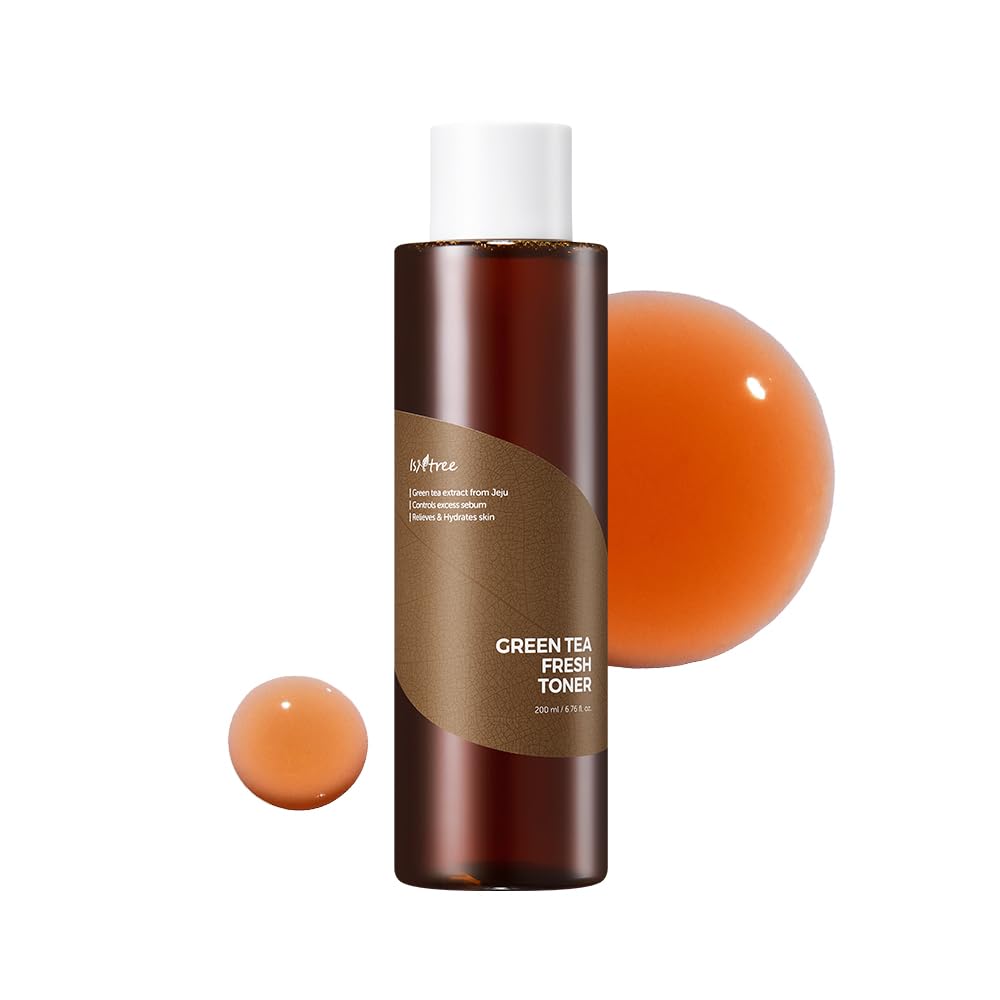 ISNTREE Tónico Fresco de Té Verde en envase de 200 ml para piel grasa.