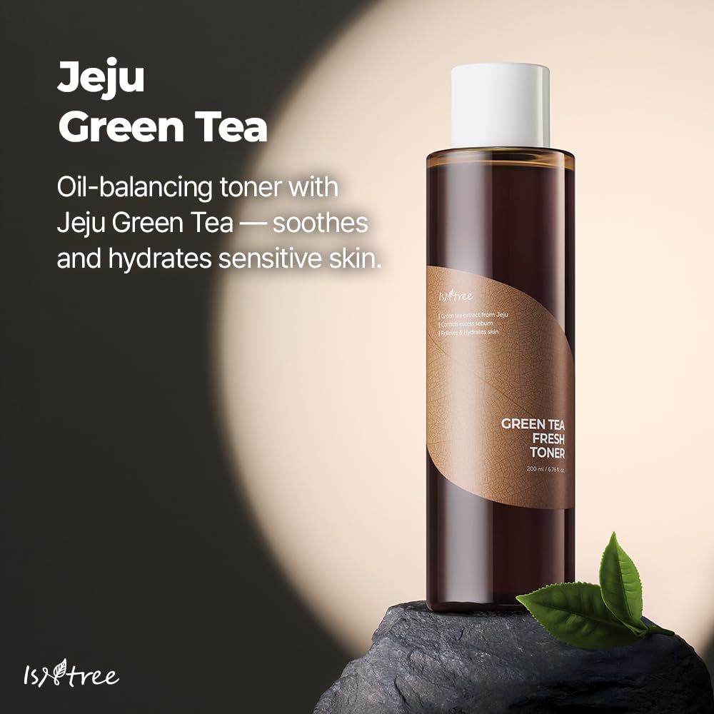 ISNTREE Tónico Fresco de Té Verde prepara la piel para sueros y cremas.