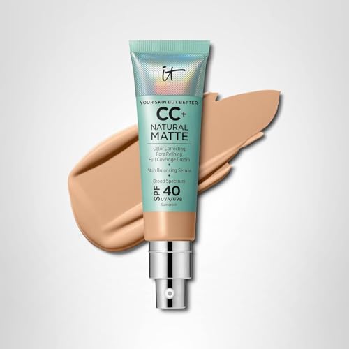 Long-wear look of IT Cosmetics CC+ Natural Matte.