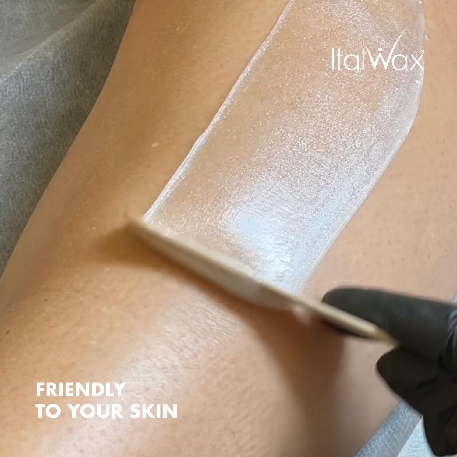 Italwax Top Line Crystal hard wax made in Italy for consistent professional results.