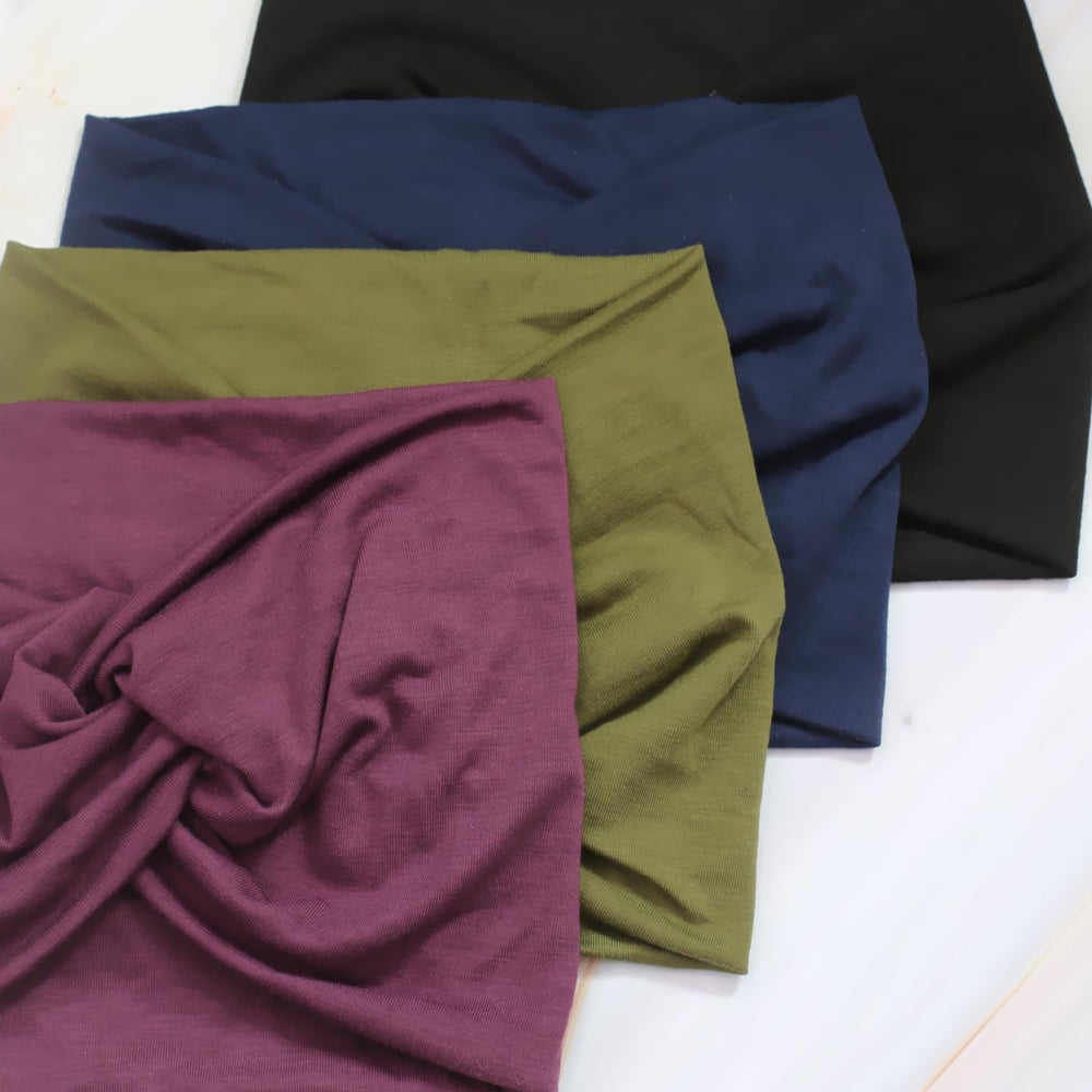 IVARYSS gray headband delivers understated style and soft touch
