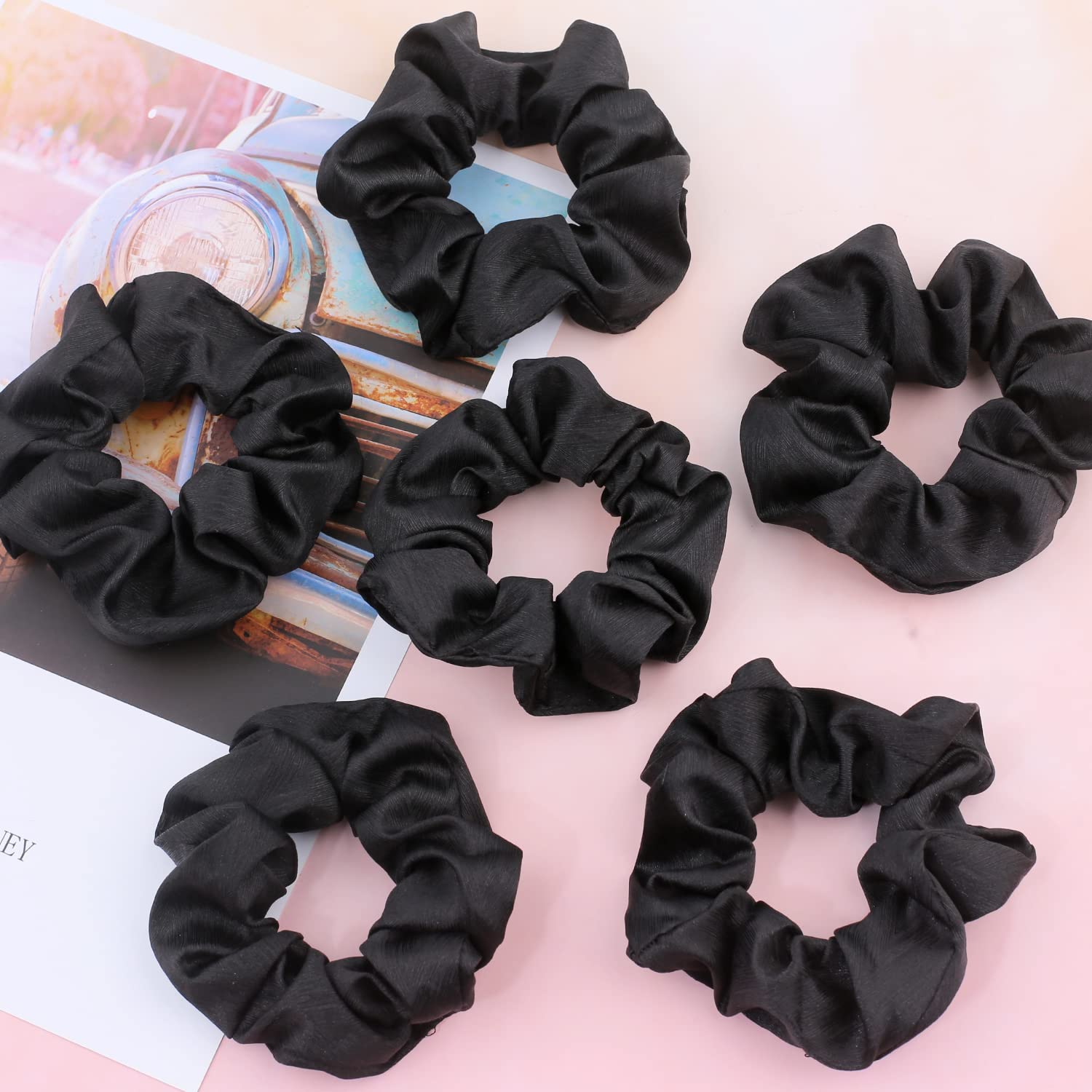 IVARYSS scrunchies seda suave en negro, accesorio elegante.