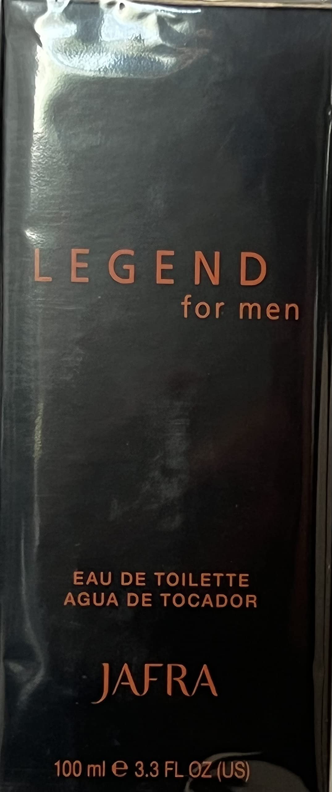 Jafra Legend for Men stylish presentation conveys a masculine, versatile aroma for evening wear.
