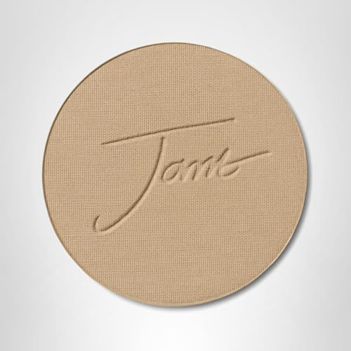 Jane Iredale PurePressed Base Latte application with brush reveals buildable coverage.