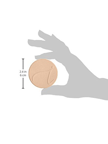 Micronized minerals in Jane Iredale PurePressed Base Refill create weightless coverage.