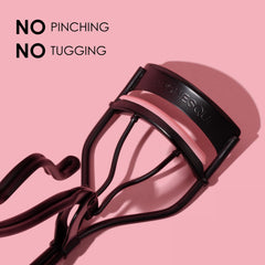 JAPONESQUE lash curler precision pivot close-up showing even curl pressure.