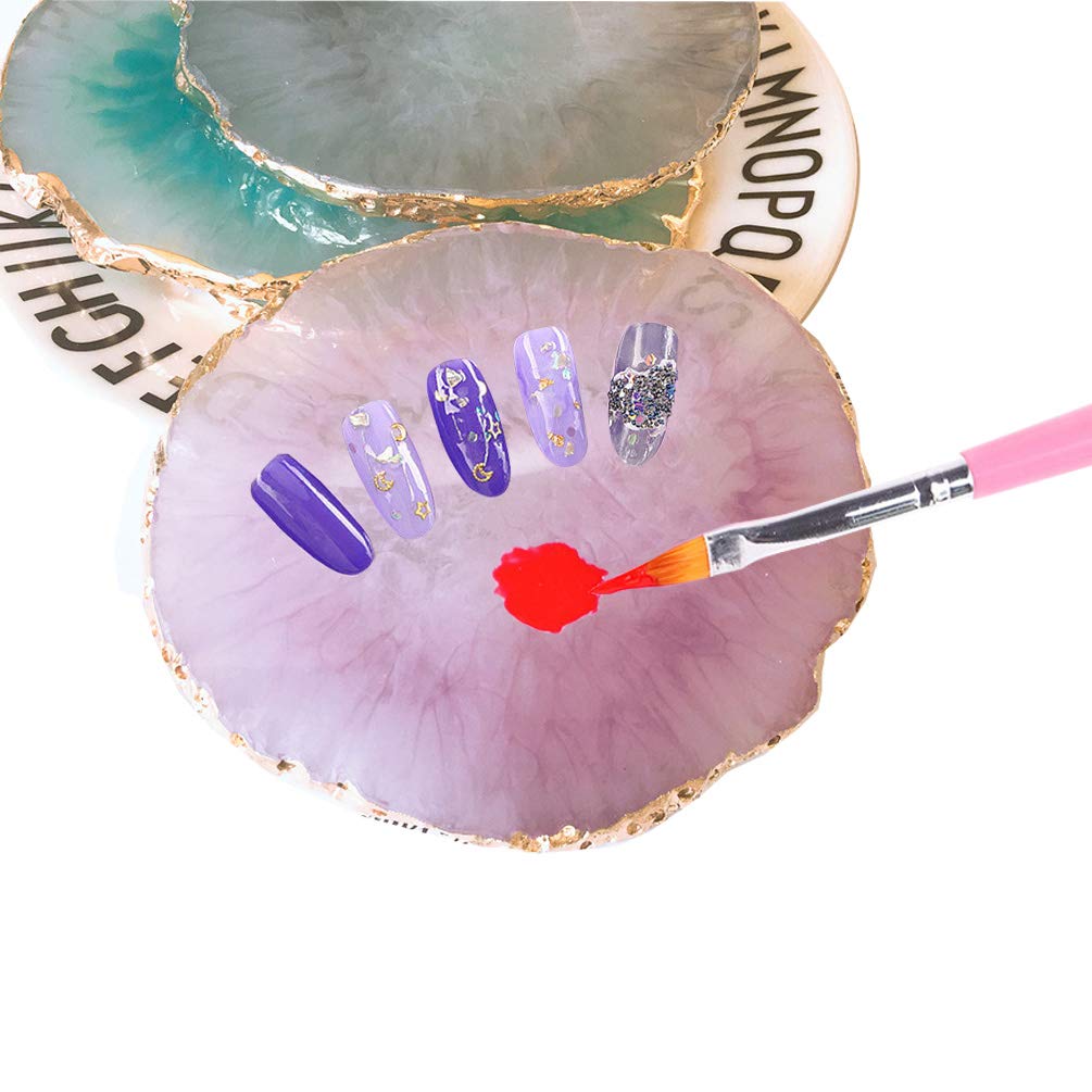 JASSINS irregular-pattern nail palette adds playful texture for creativity