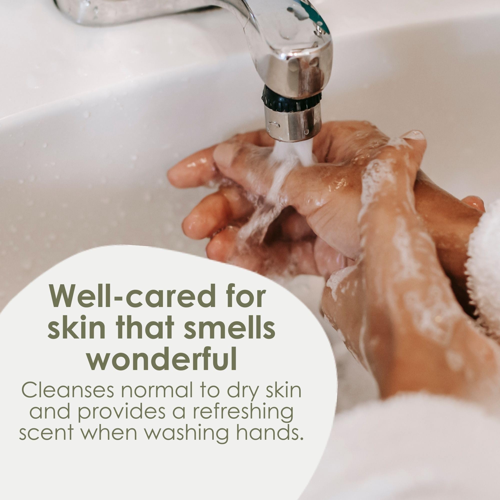 Gel forming protective film on skin during Jean & Len hand washing