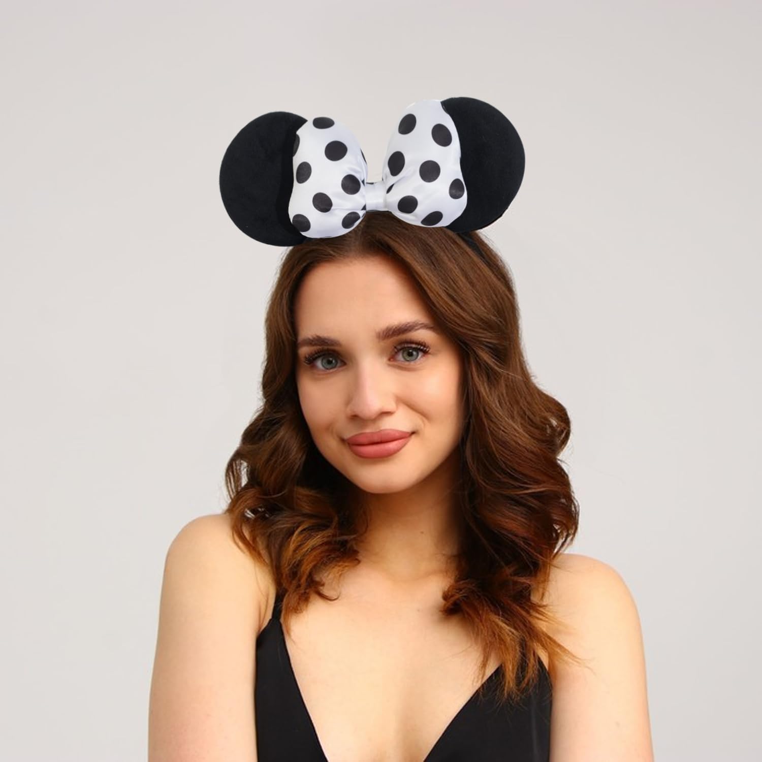 Se adapta a mujeres y niñas para fiestas y sesiones de fotos.