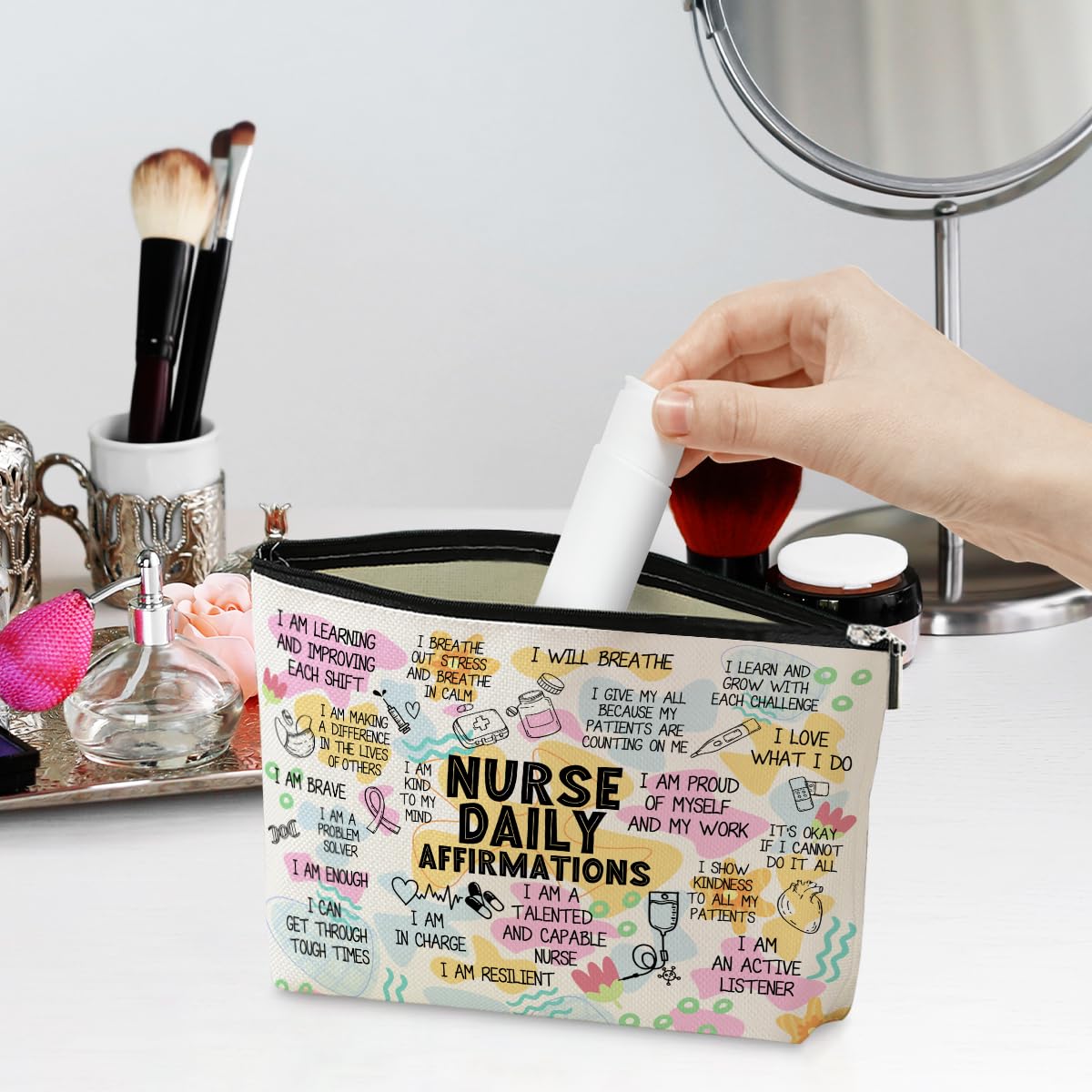 Jeilink Daily Affirmations makeup bag zipper closeup showing durable, easy-clean fabric.