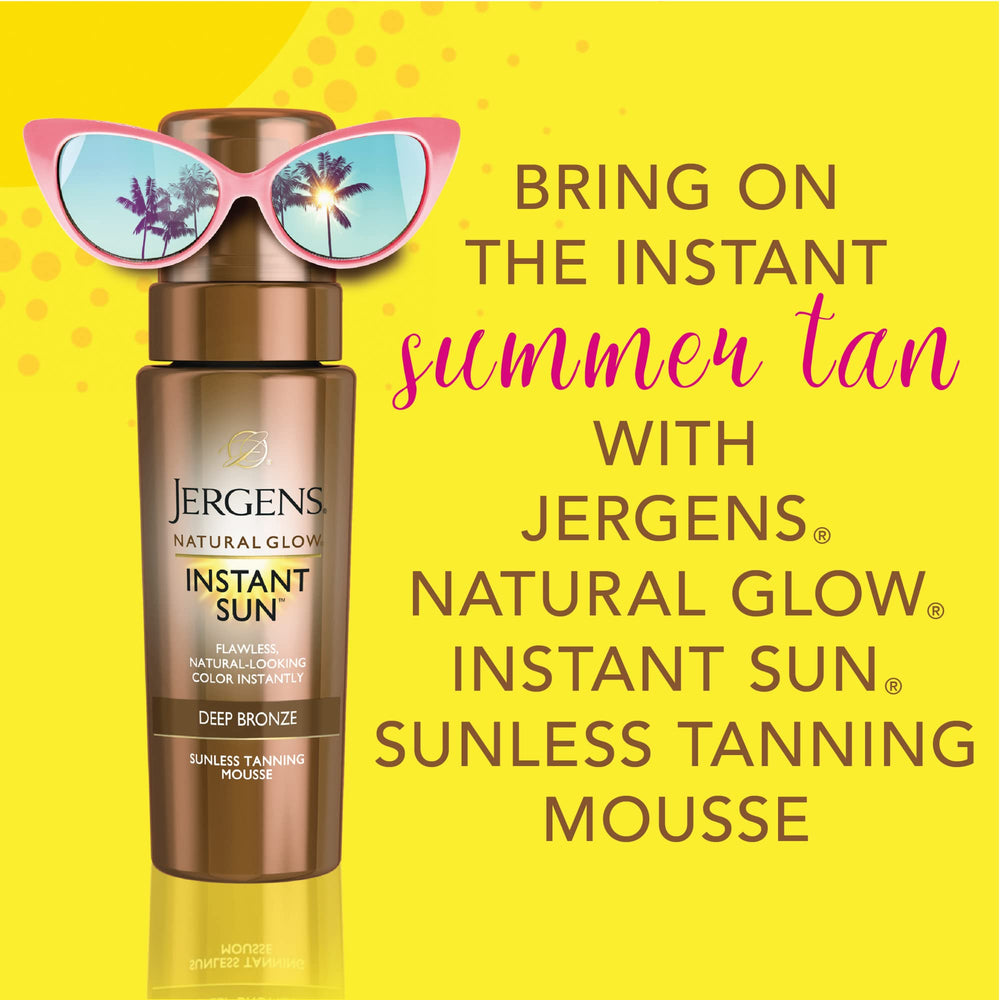 Jergens Natural Glow Mousse: secado rápido en 60 segundos para retoques inmediatos.