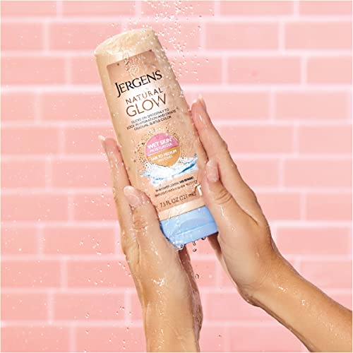 Jergens Natural Glow: hidratación multitarea que cuida la piel durante la ducha.