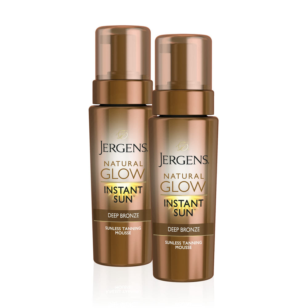 Jergens Natural Glow Instant Sun Mousse bottle showing streak-free color for quick tanning