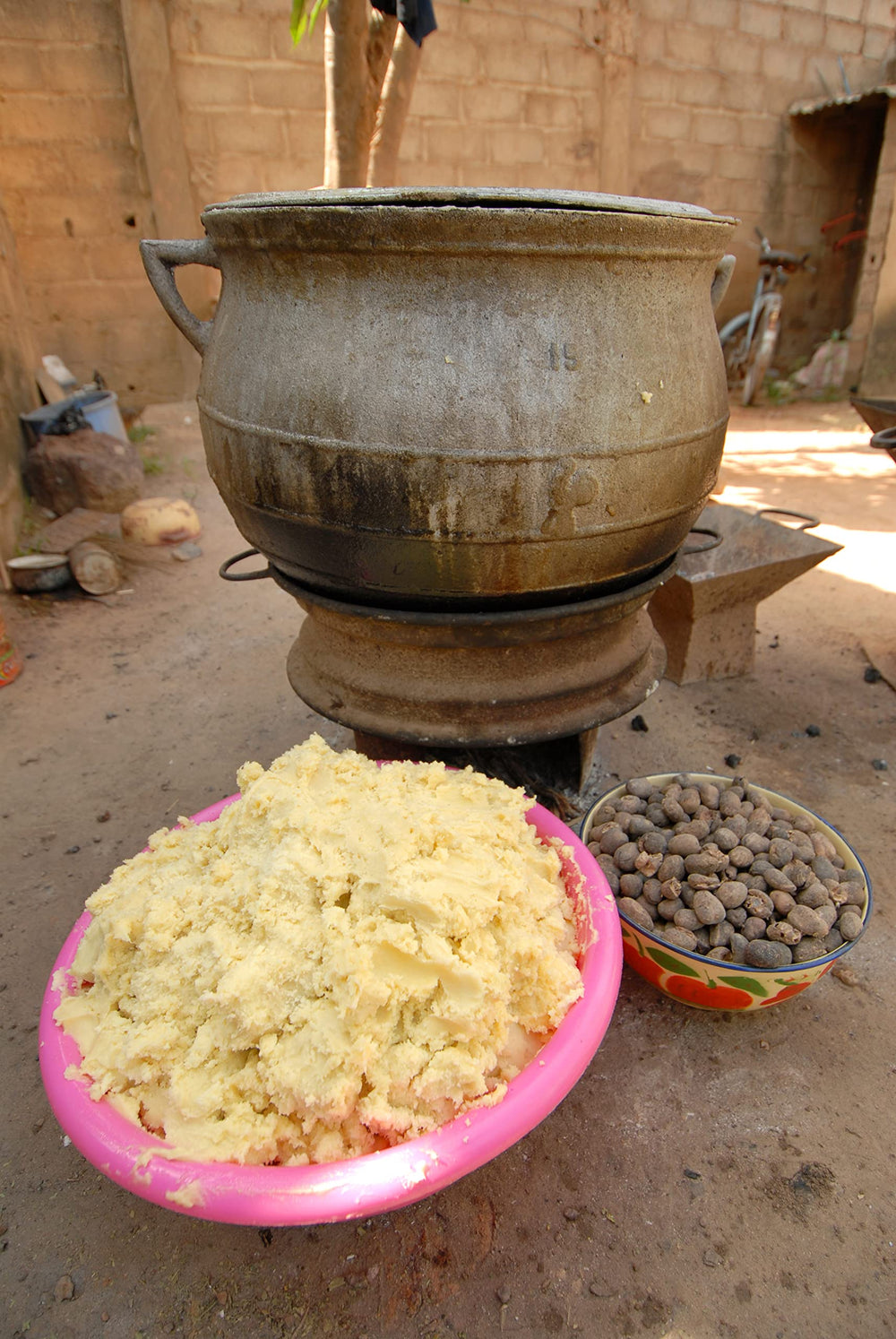 Jersey Botanical Shea Butter Impurities and Sediment indicate natural variation in this product