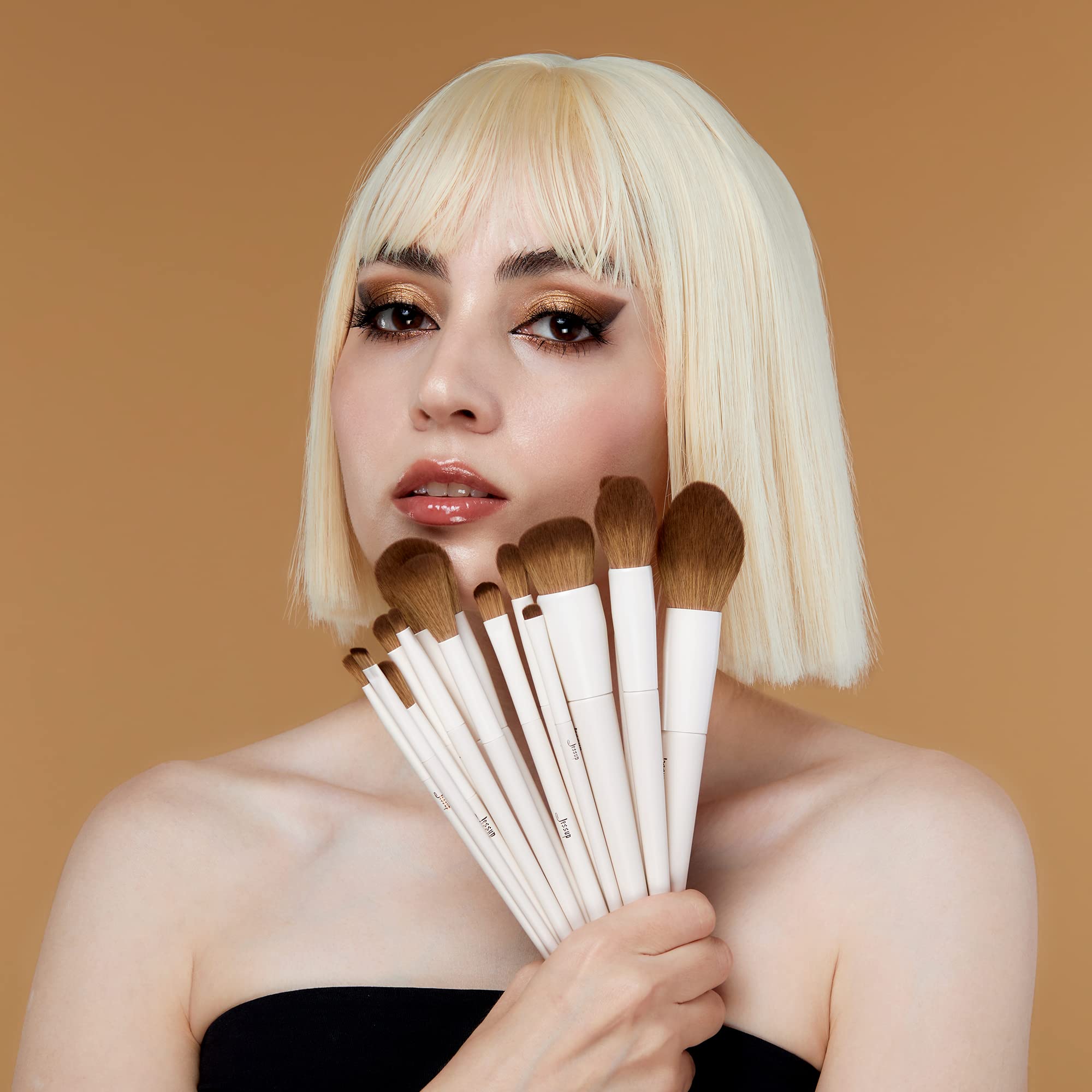 Jessup concealer brush offers targeted coverage and feathered edges