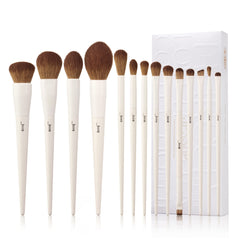 Jessup foundation brush for smooth, even skin-tone application