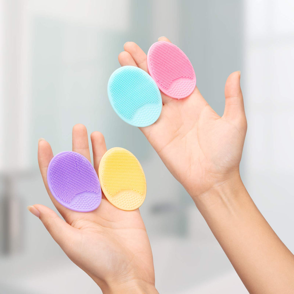 JEXCULL ergonomic cleansing brush designed for comfortable daily use.