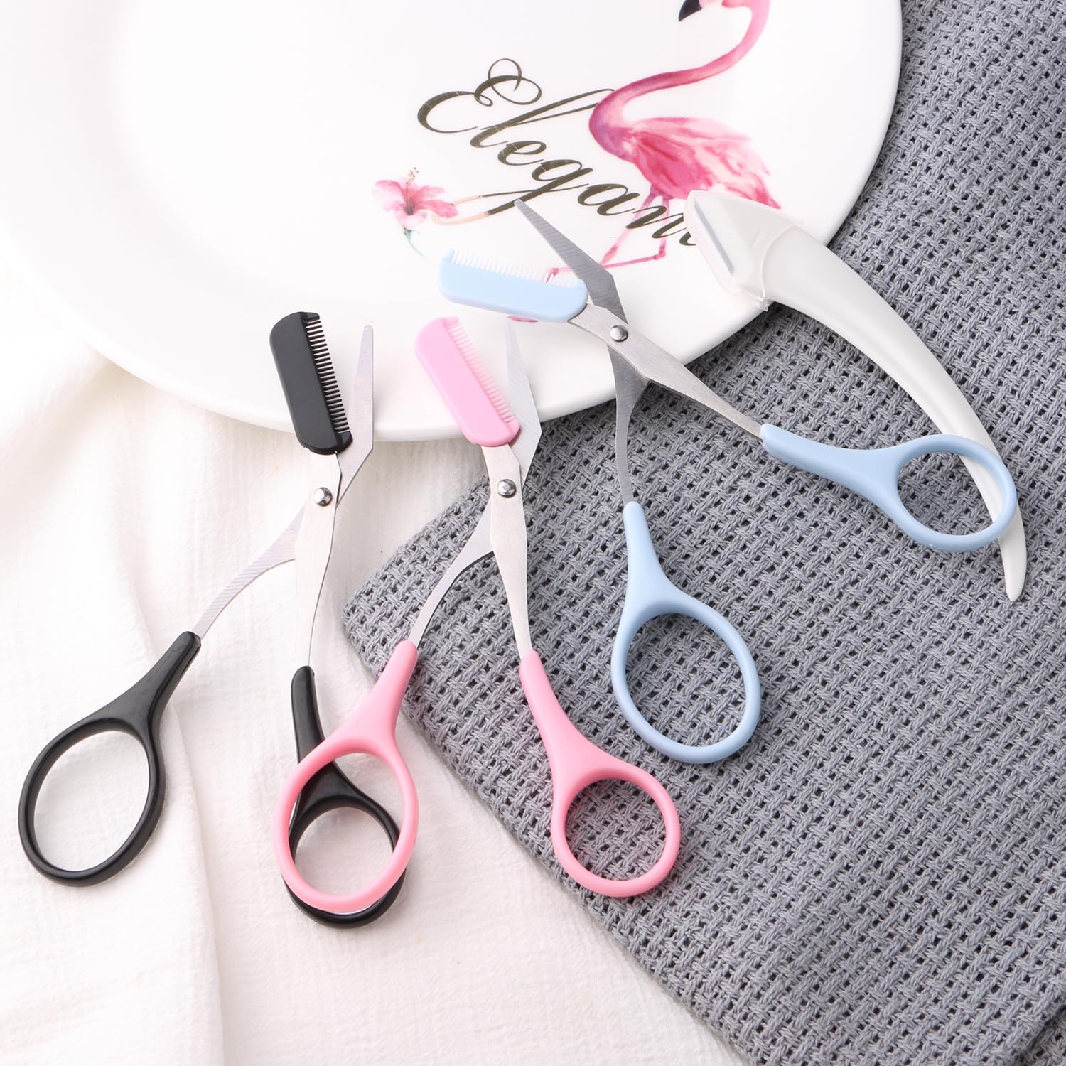 JIAKAI eyebrow razor closeup for precise edge shaping
