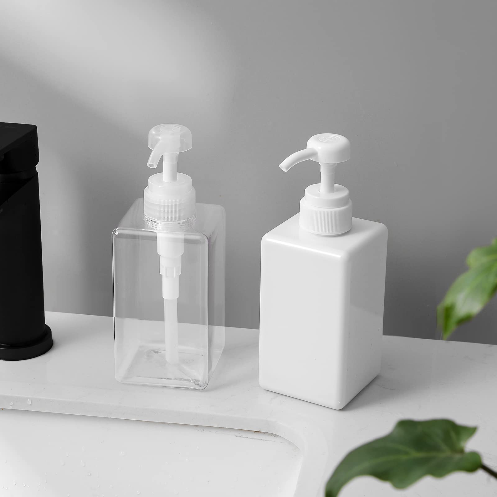 JiatuA wide-mouth opening facilitates simple filling and quick refills