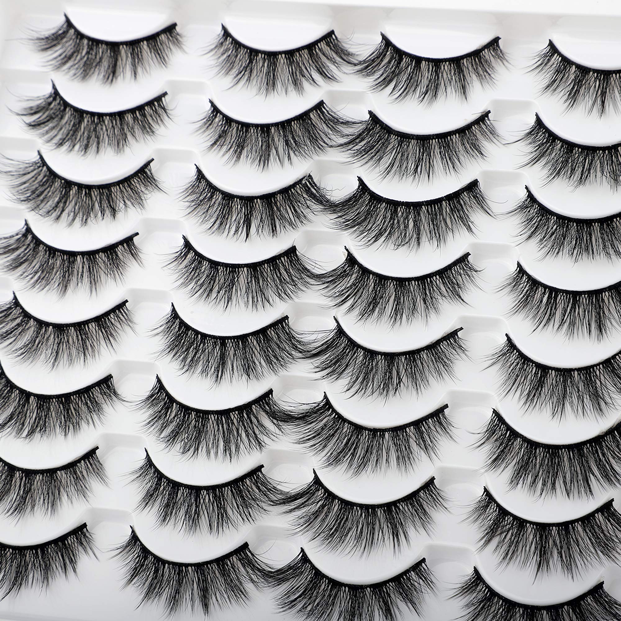 JIMIRE 3D cat-eye lashes close-up showing longer tips for dramatic flare.