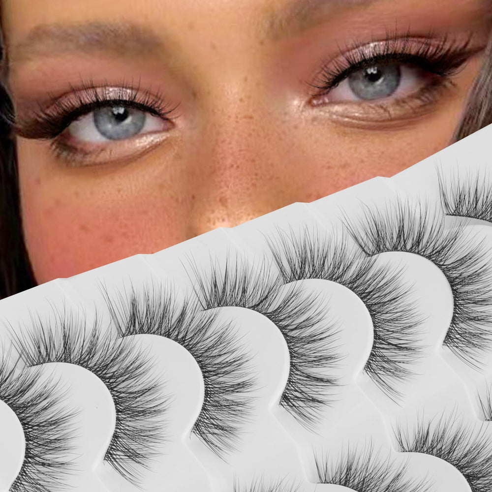 Jiocolor false eyelashes fluffy wispy pack shot for subtle eye enhancement.