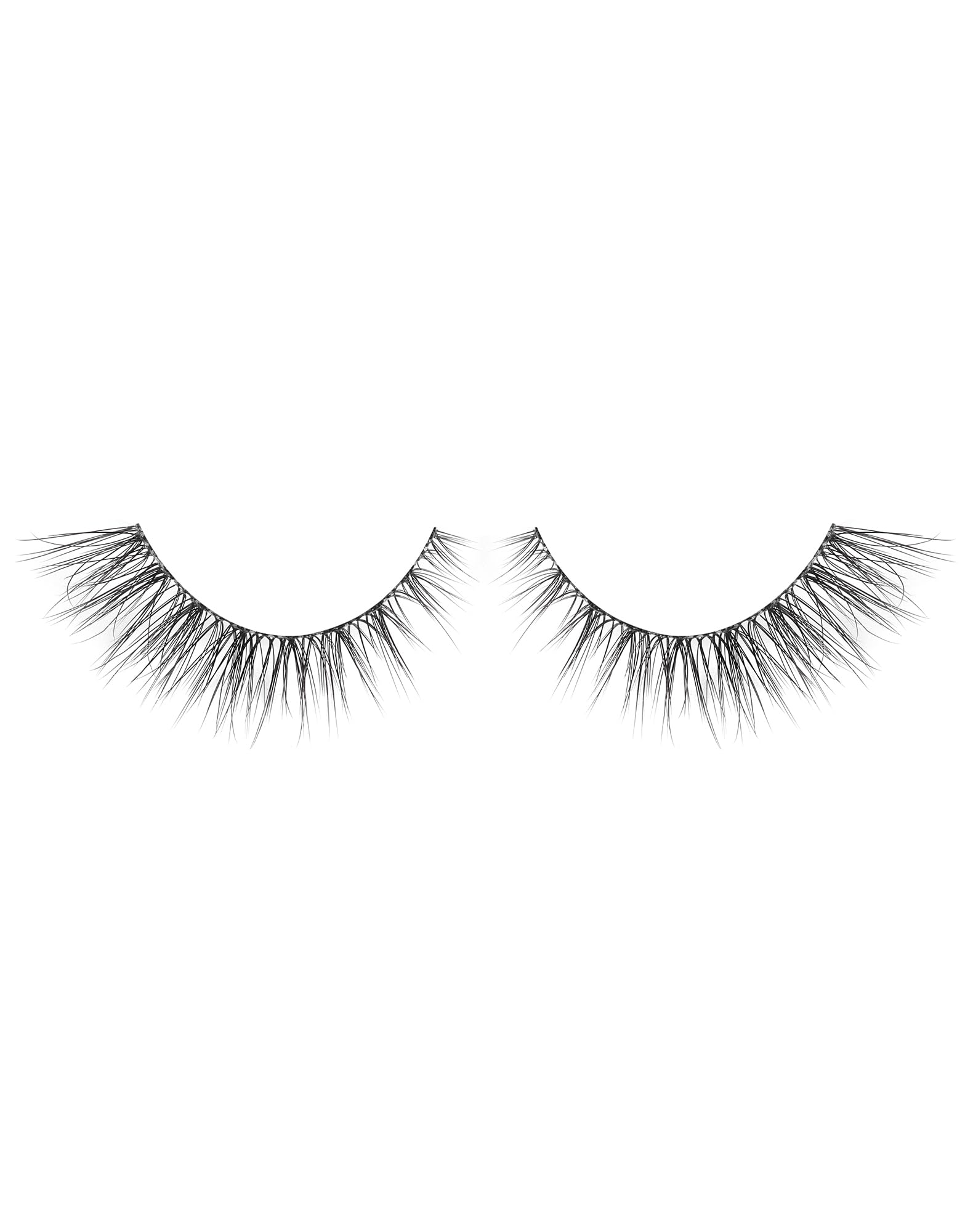 Jiocolor Lashes cat-eye-13mm creates a longer eye silhouette.