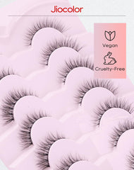 Jiocolor Lashes flexible-band-comfort keeps lashes aligned with minimal pressure.