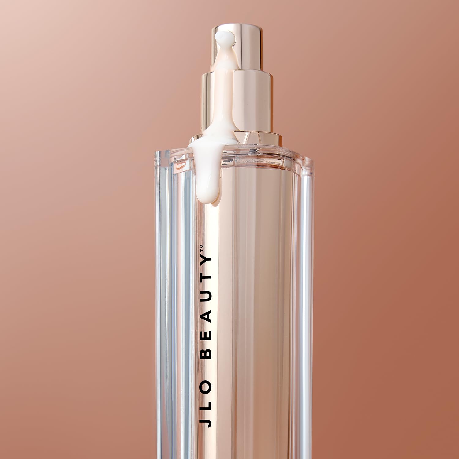 JLO BEAUTY Branded serum bottle and outer box for premium skincare