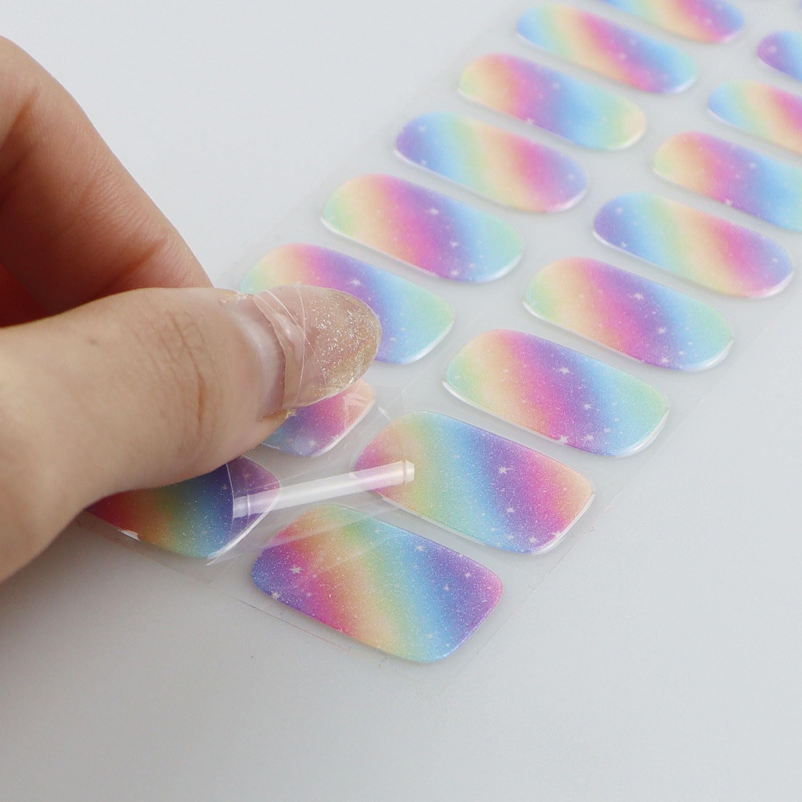 Duración de hasta dos semanas al curar completamente con UV/LED.