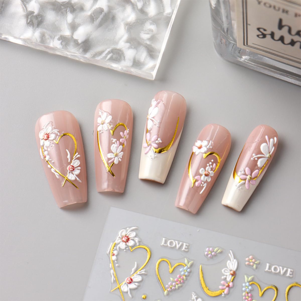 JMEOWIO paquete cuatro hojas florales: colección versátil para renovar tu manicura.