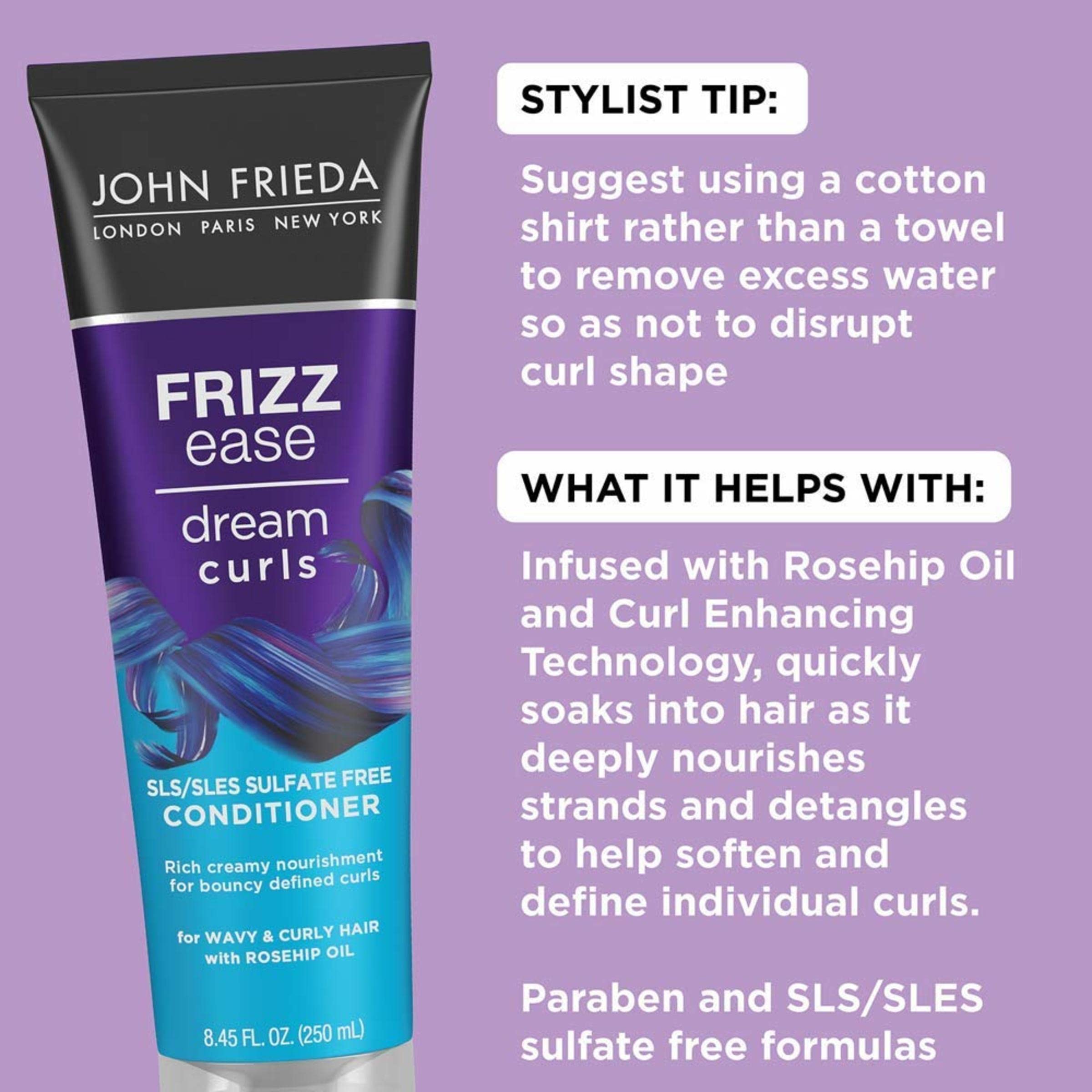 Textura cremosa del acondicionador Dream Curls para rizos manejables.