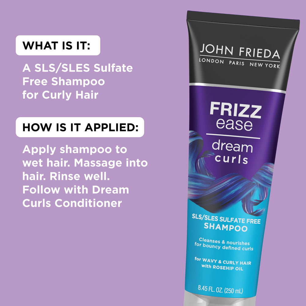 Aplicación suave del shampoo Dream Curls para desenredar rizos y realzar su forma.
