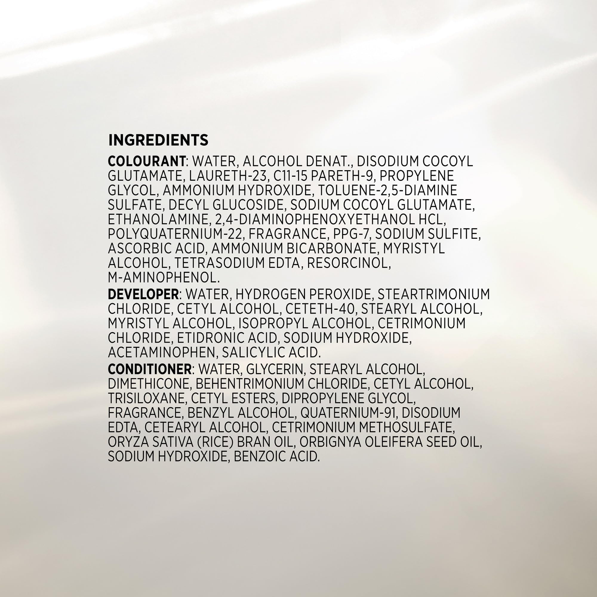 Foam spreads to roots for full coverage in John Frieda Precision Colour