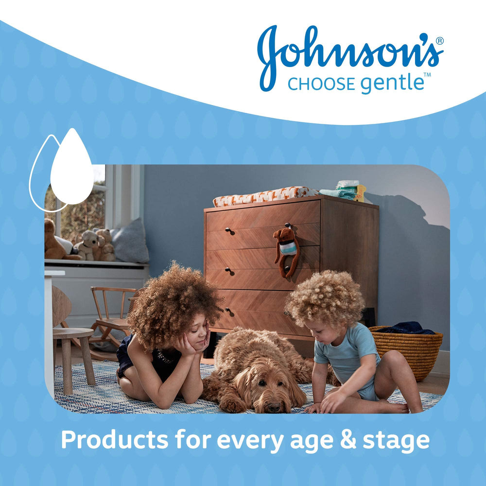Johnson's Baby Cotton Buds drum packaging 200-count close-up.