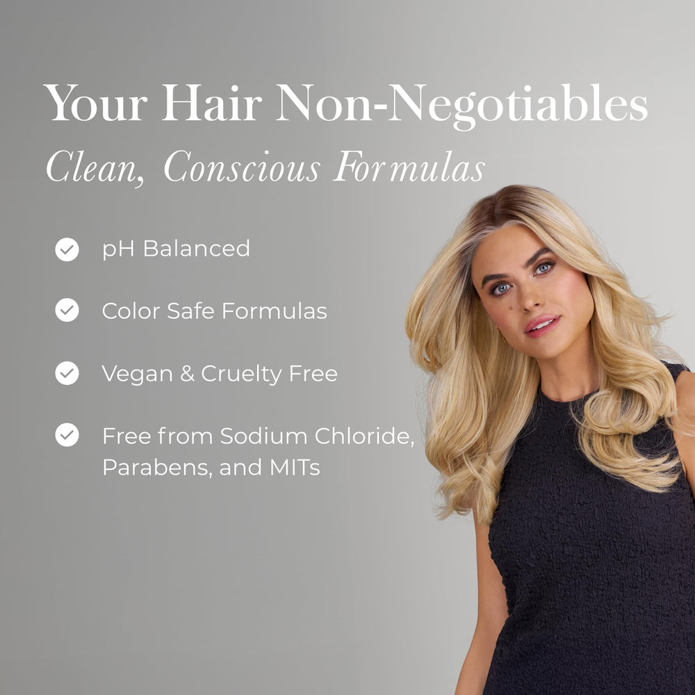 Jon Renau HD Smooth Detangler controla frizz y estática para un acabado uniforme.