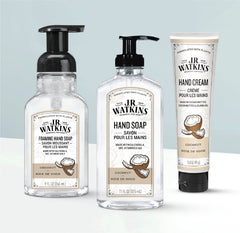 Ingredientes de origen vegetal suavizan la piel al lavar con J.R. Watkins Coco