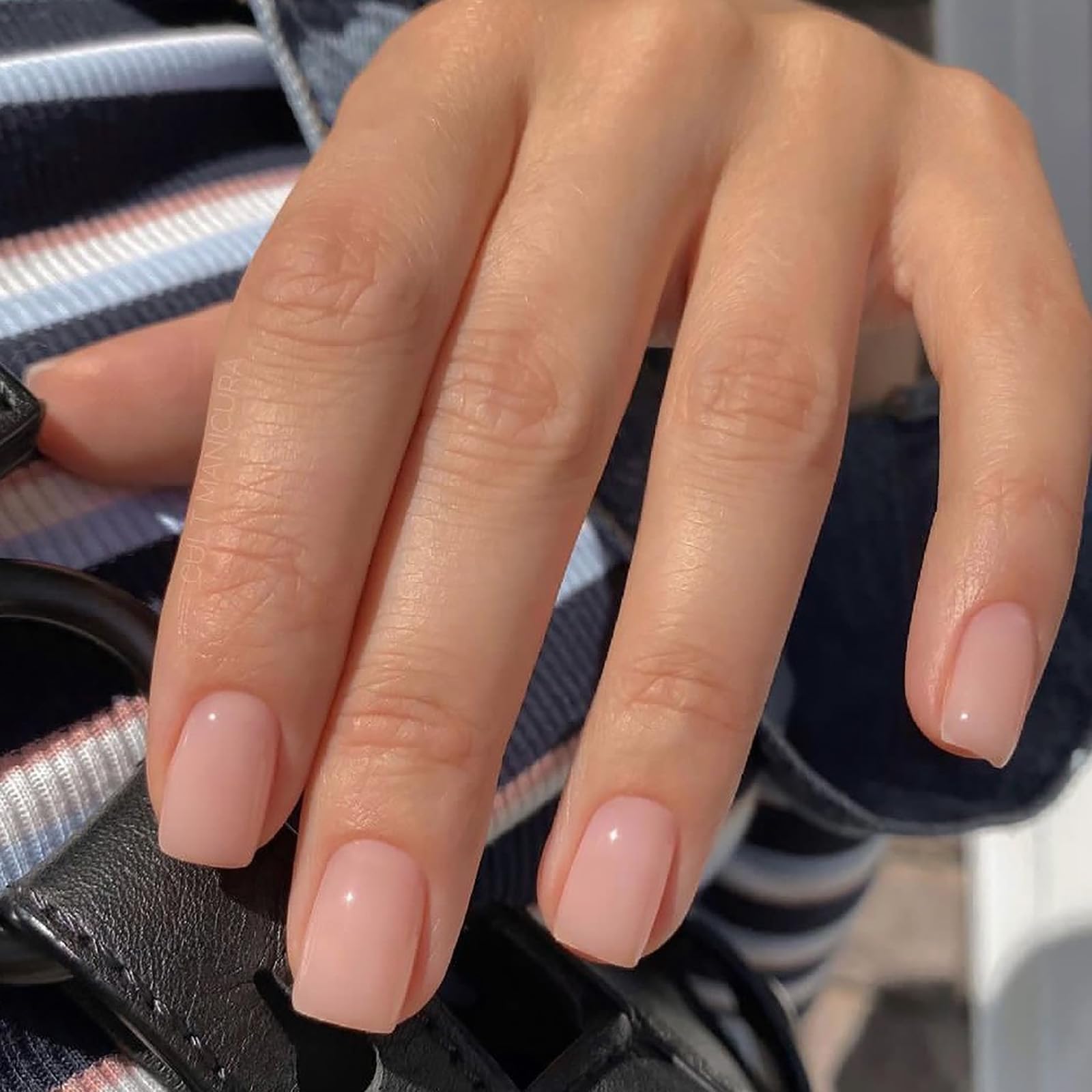 Jsiallye nude glazed gradient nails for versatile everyday wear