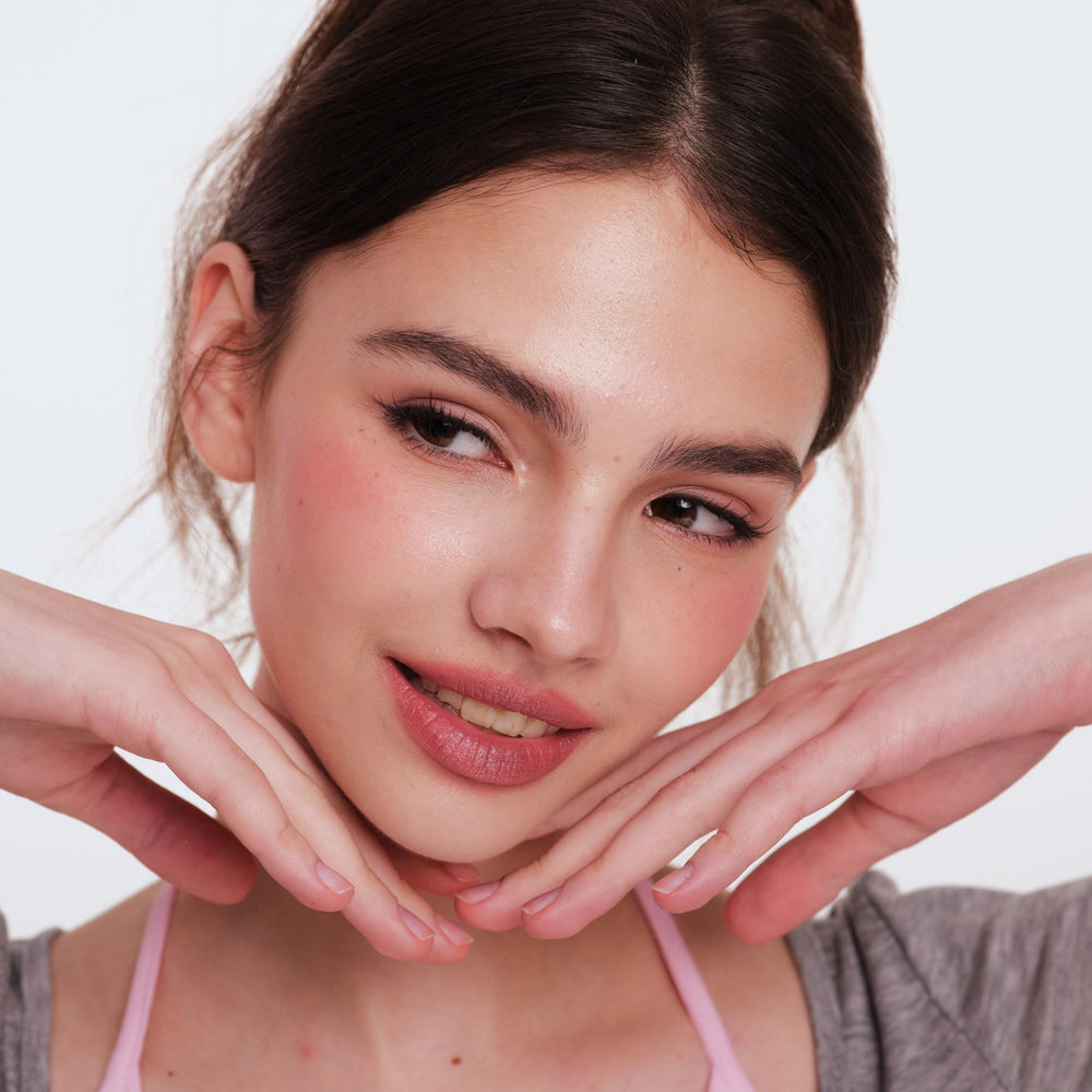 JUDYDOLL Cushion Matte Lip Cream, resistencia al movimiento para color que perdura
