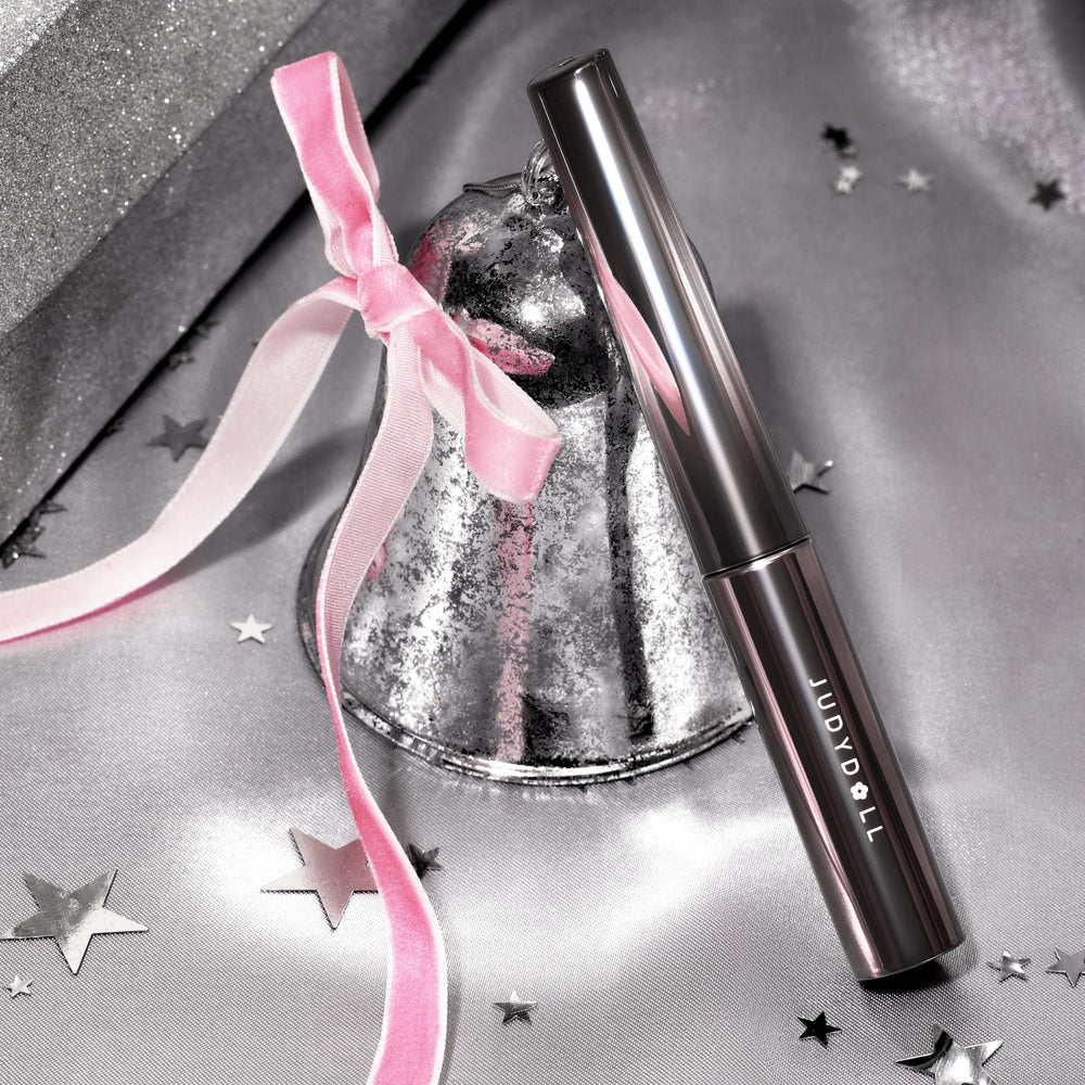 JUDYDOLL 3D Curling Mascara, separa y añade volumen de raíz a puntas.