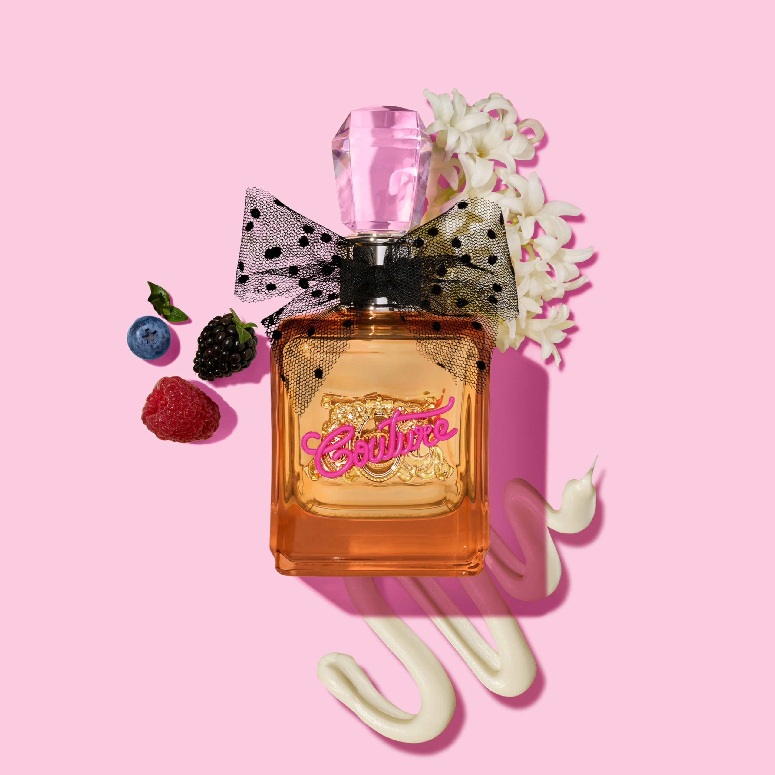 Juicy Couture Viva La Juicy Gold amber essence hints at warmth and sweetness.