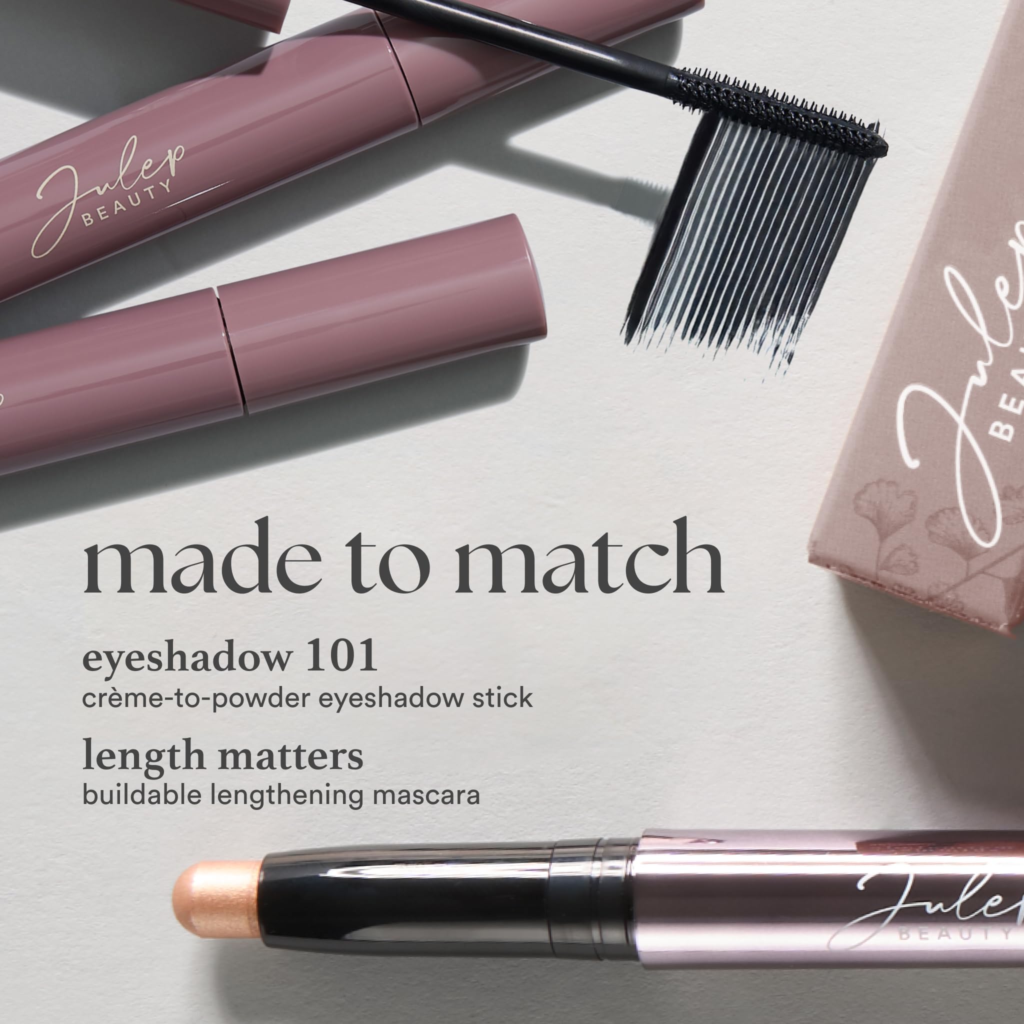 Vitamin C & E enriched formula brightens and hydrates eyelids