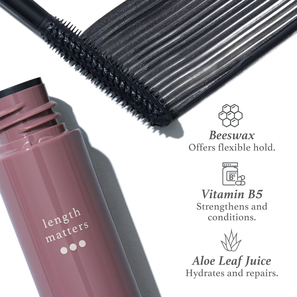 Close-up of Julep Length Matters brush defining each lash for length.