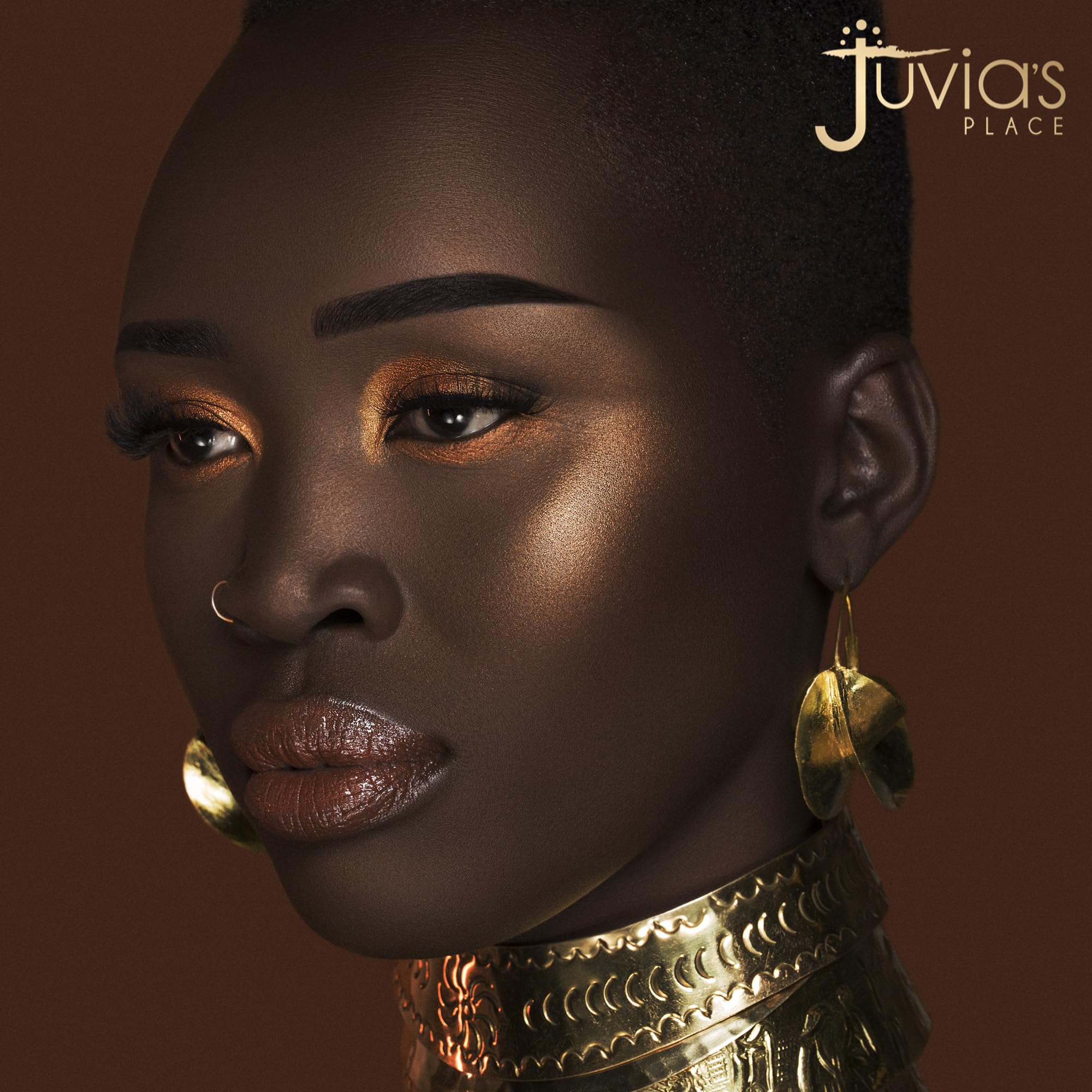 Juvia's Place Warrior palette compact swatches for quick on-the-go looks