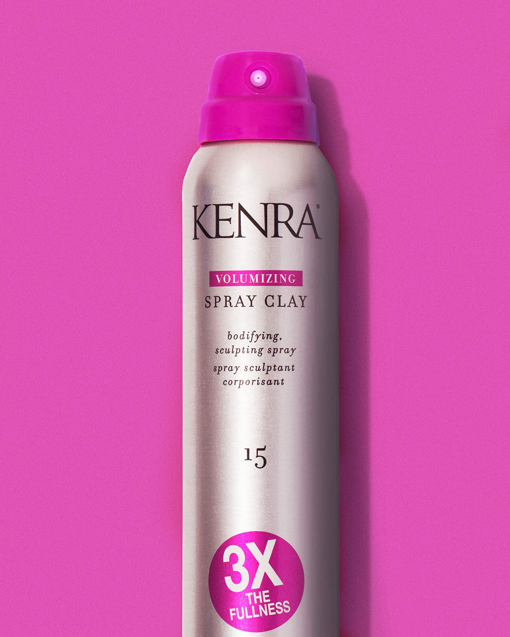 Kenra Volumizing Spray Clay 15: textura pliable para estilos con cuerpo.